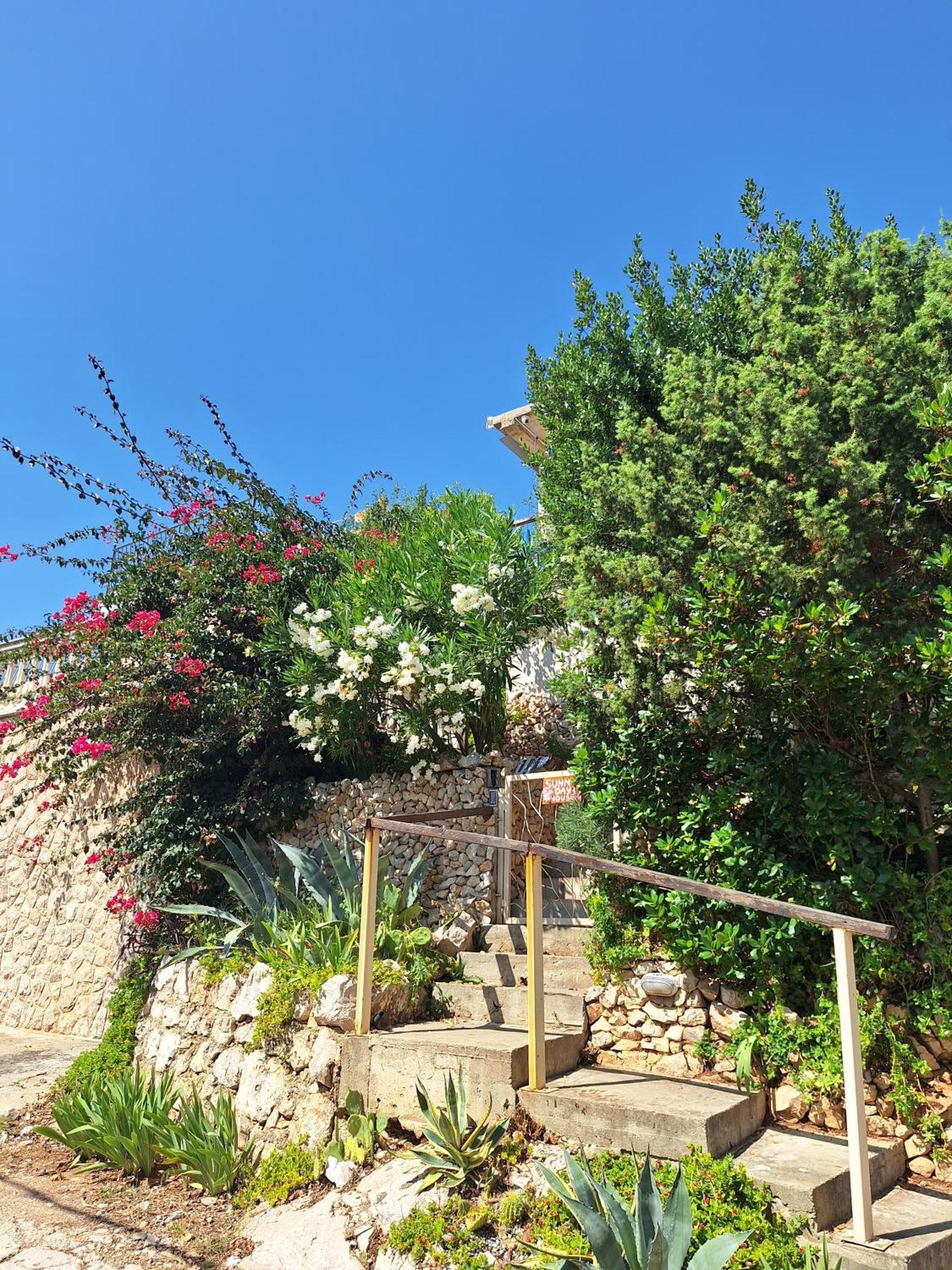 Sunnyday House Villa Masline Ngoại thất bức ảnh